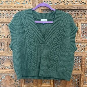 Cable Knit Chunky Sweater Vest Olive Green V-Neck Universal Thread